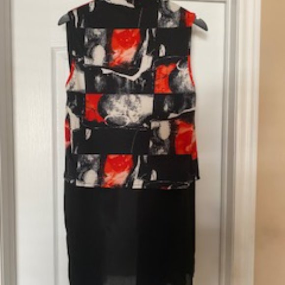 Red Coral Women's Below-Knee Vest – Perfect for Work & Play! Size M - Picture 2 of 2